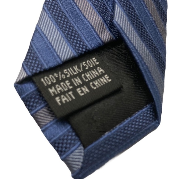 Calvin Klein 100% Silk Blue and Grey Striped Tie - Picture 5 of 5